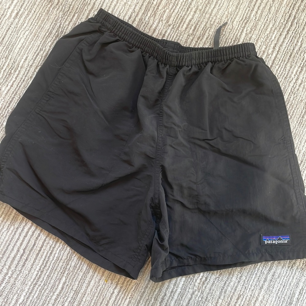 Patagonia Men’s Volley Short, Black, Small